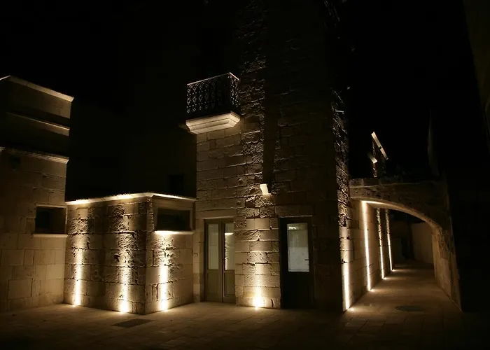 Corte Dei Granai Meeting & - Raro Collection Bed & Breakfast 4*