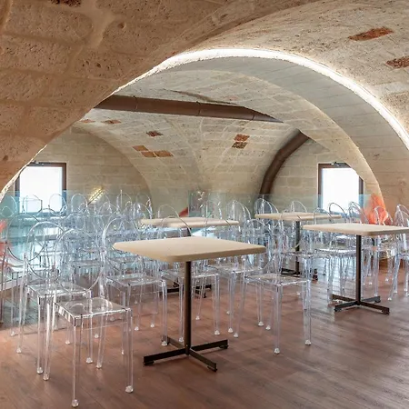 Bed & Breakfast Corte Dei Granai Meeting & - Raro Collection