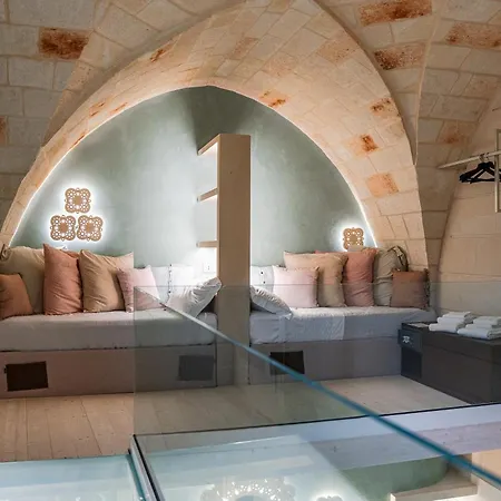 Corte Dei Granai Meeting & - Raro Collection Bed & Breakfast
