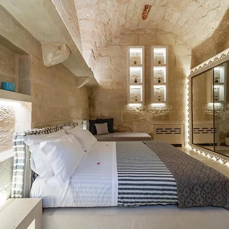 Bed & Breakfast Corte Dei Granai Meeting & - Raro Collection *
