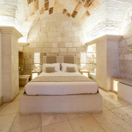 Bed & Breakfast Corte Dei Granai Meeting & - Raro Collection *