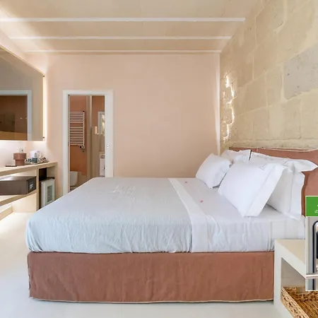 Bed & Breakfast Corte Dei Granai Meeting & - Raro Collection Maglie