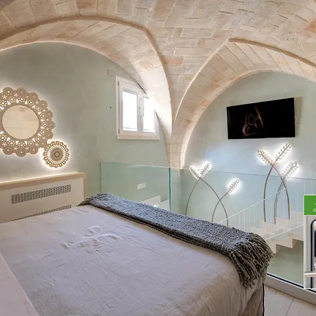 Bed & Breakfast Corte Dei Granai Meeting & - Raro Collection