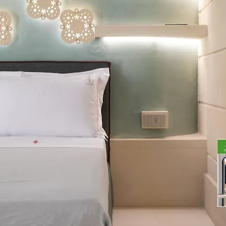 Bed & Breakfast Corte Dei Granai Meeting & - Raro Collection