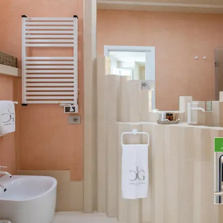 Corte Dei Granai Meeting & - Raro Collection Bed & Breakfast *